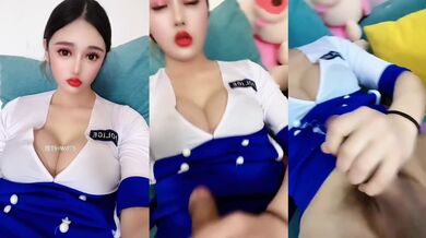 南京Ts小甜心：你可以不喜欢听戏 但一定要喜欢我 我超甜。浓郁的牛奶，哥哥想喝吗